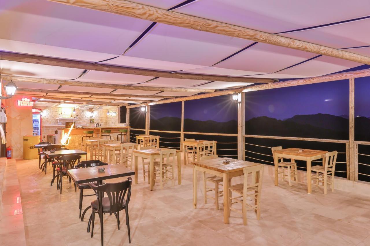 Mojo Sunset Boutique Hotel 카스 외부 사진