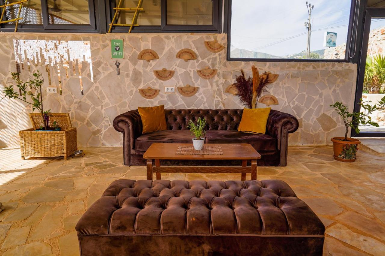 Mojo Sunset Boutique Hotel 카스 외부 사진