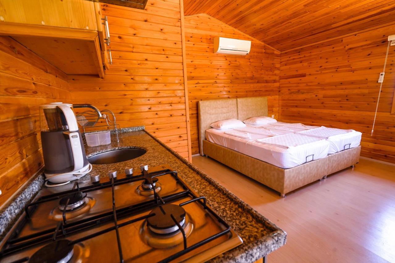Mojo Sunset Boutique Hotel 카스 외부 사진